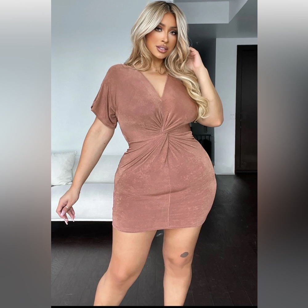 Fashion Nova dress